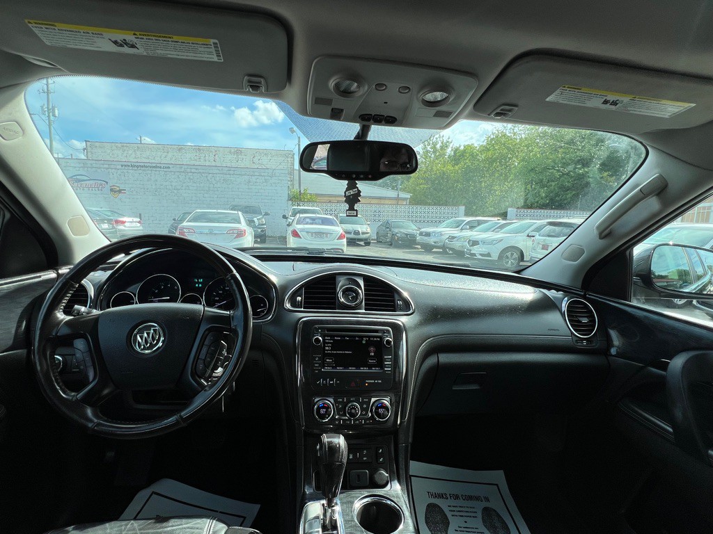 2016 Buick Enclave Image 16
