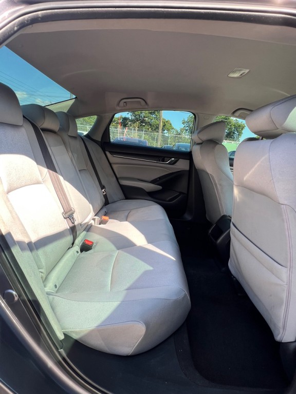 2019 Honda Accord Image 12