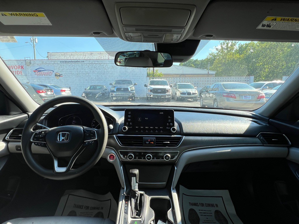 2019 Honda Accord Image 17