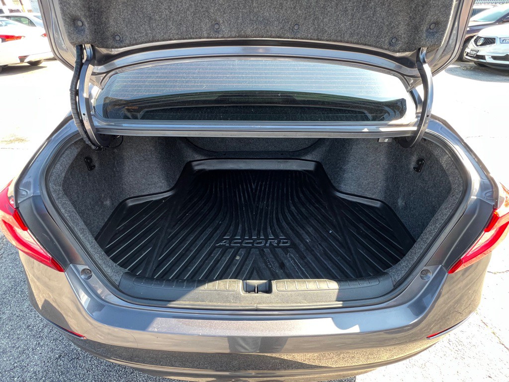 2019 Honda Accord Image 19