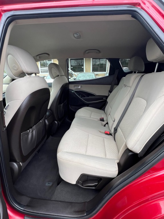 2018 Hyundai Santa Fe Image 12