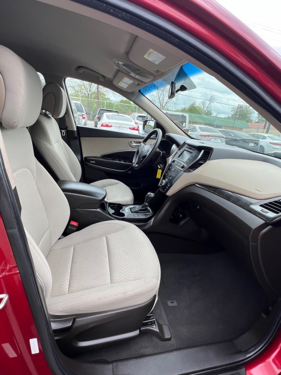 2018 Hyundai Santa Fe Image 16