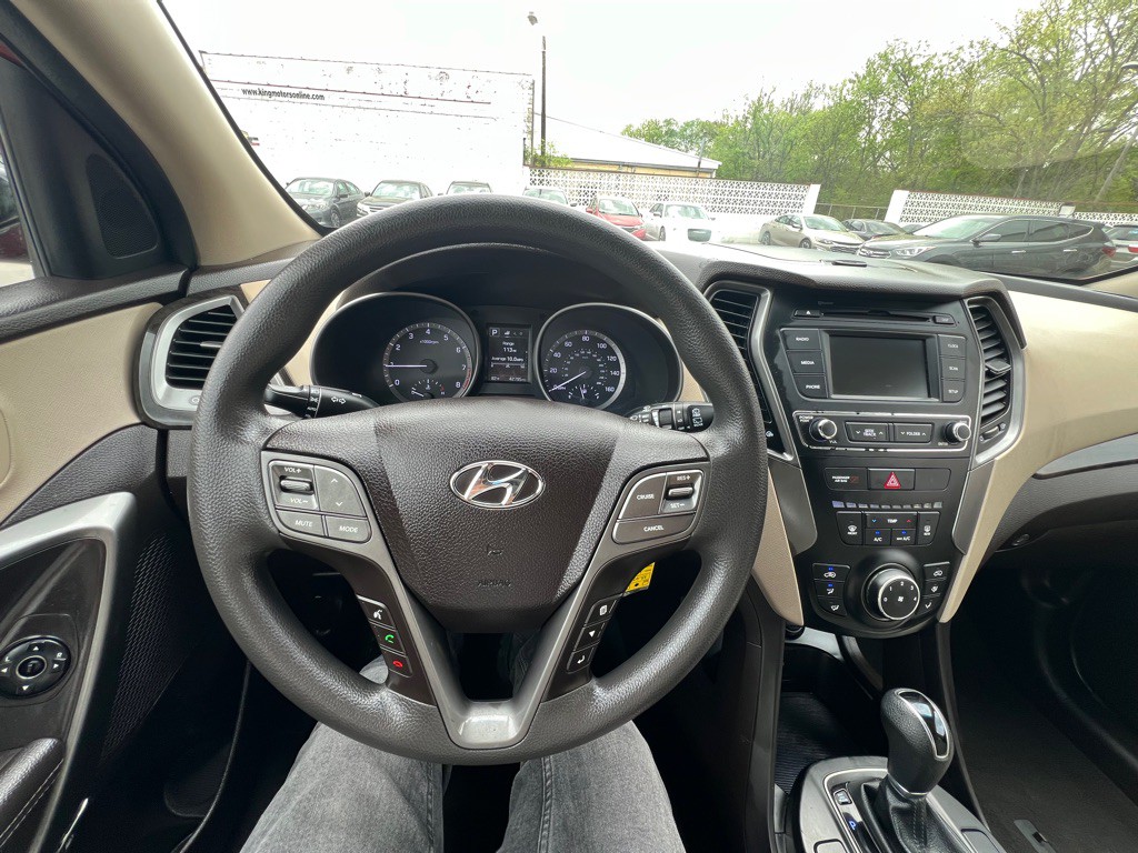2018 Hyundai Santa Fe Image 18