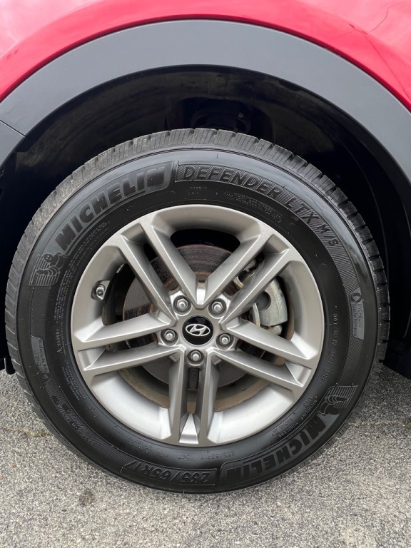 2018 Hyundai Santa Fe Image 22