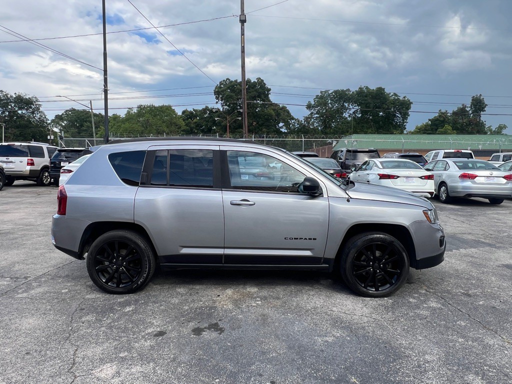 2015 Jeep Compass Image 7