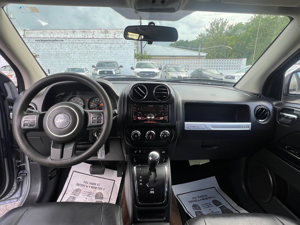 2015 Jeep Compass Image 15