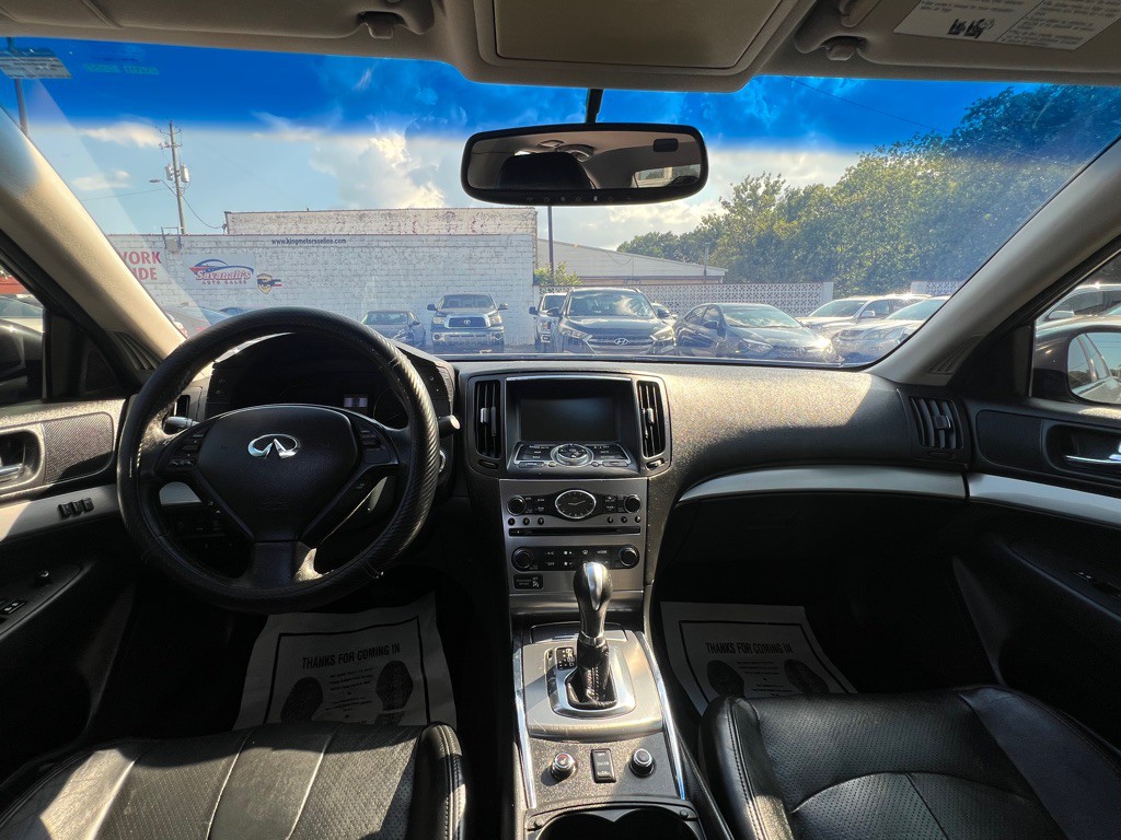 2012 INFINITI G37 Image 17