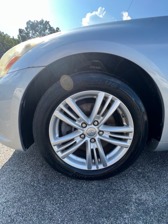 2012 INFINITI G37 Image 19