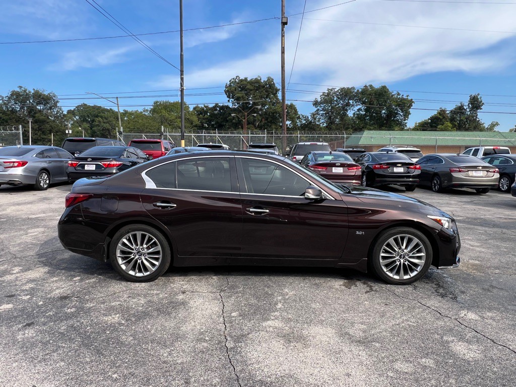 2018 INFINITI Q50 Image 7