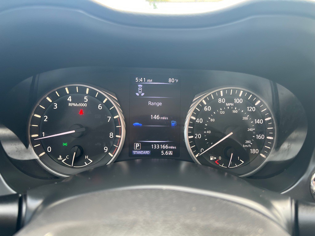 2018 INFINITI Q50 Image 17