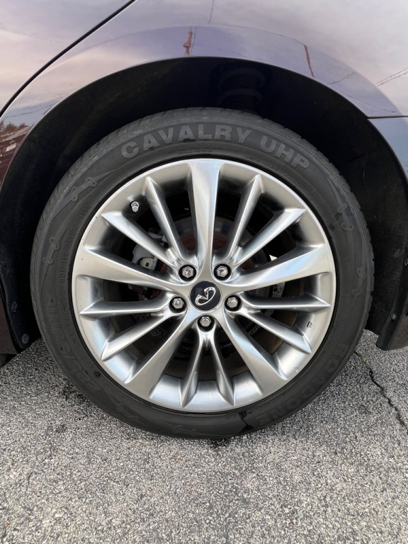 2018 INFINITI Q50 Image 19