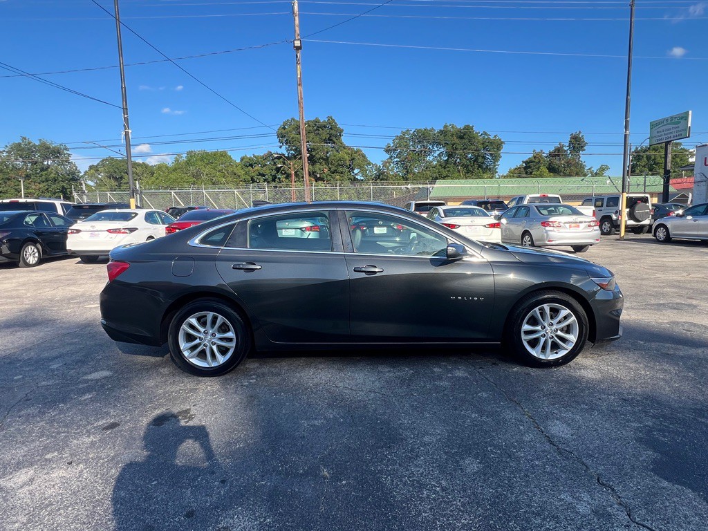 2016 Chevrolet Malibu Image 7