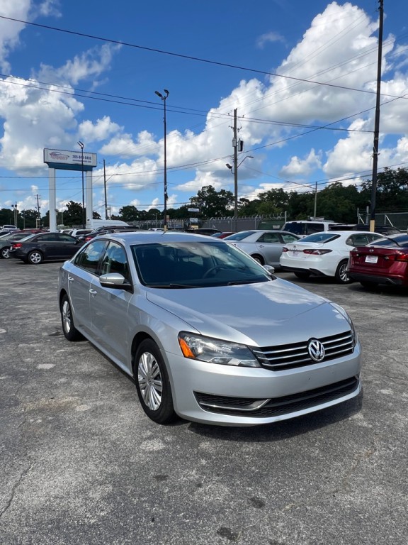 2014 Volkswagen Passat Image 8