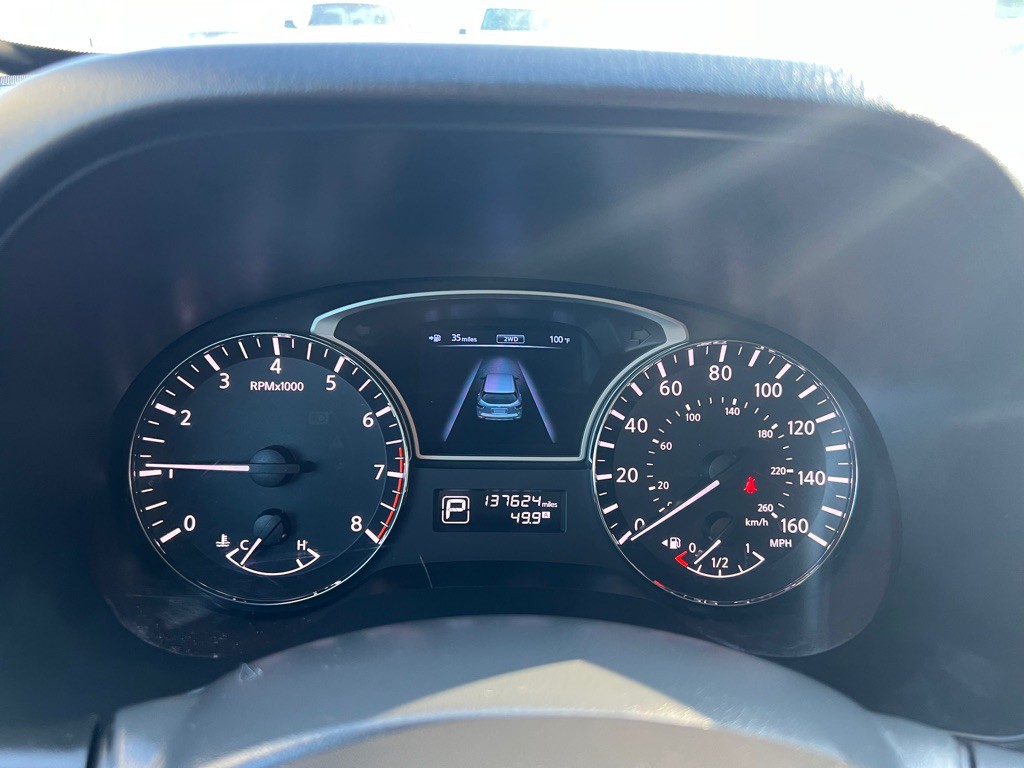 2013 Nissan Pathfinder Image 15