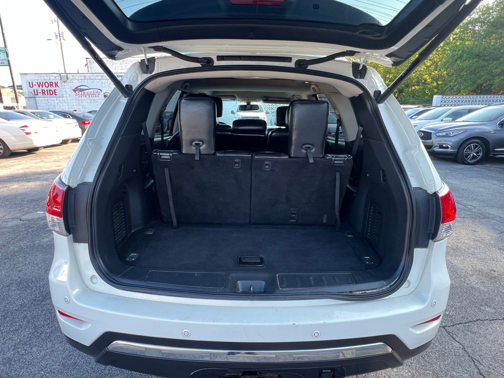 2013 Nissan Pathfinder Image 18
