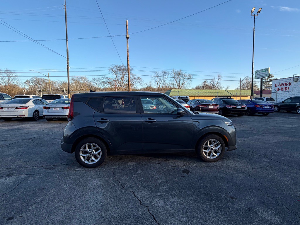 2021 Kia Soul Image 6