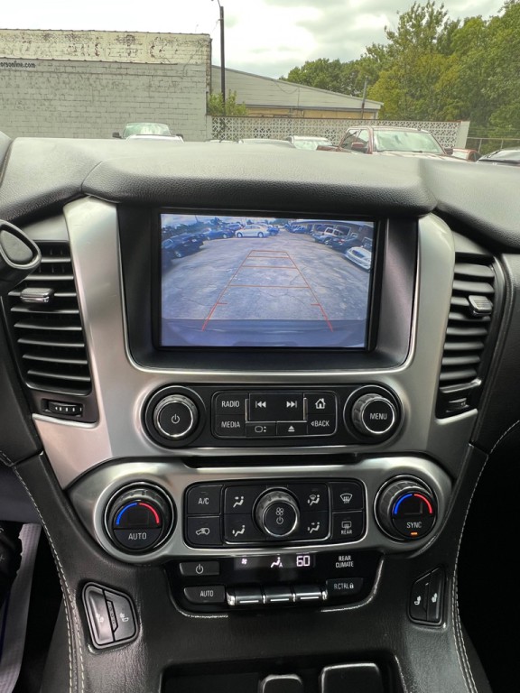 2018 Chevrolet Suburban Image 16