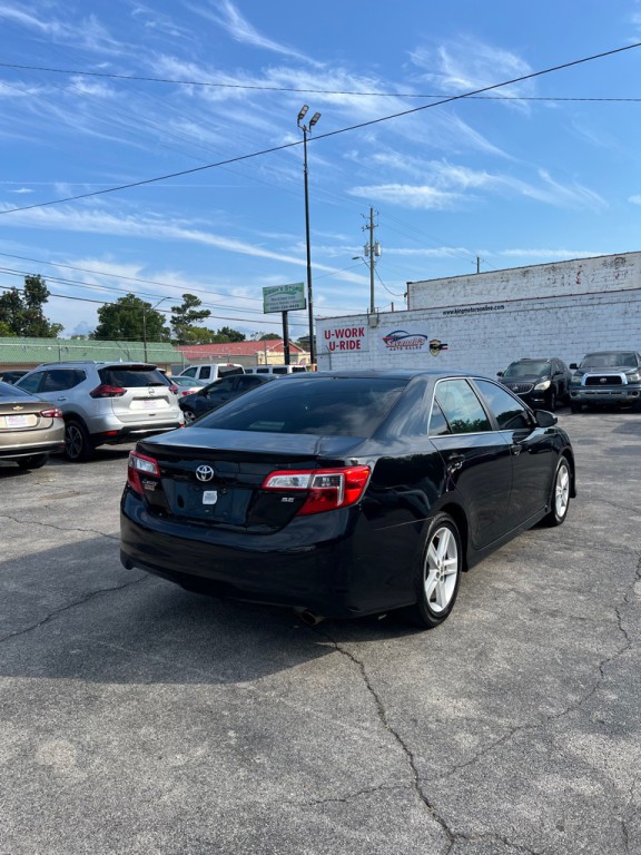 2012 Toyota Camry Image 6