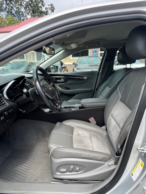 2014 Chevrolet Impala Image 11