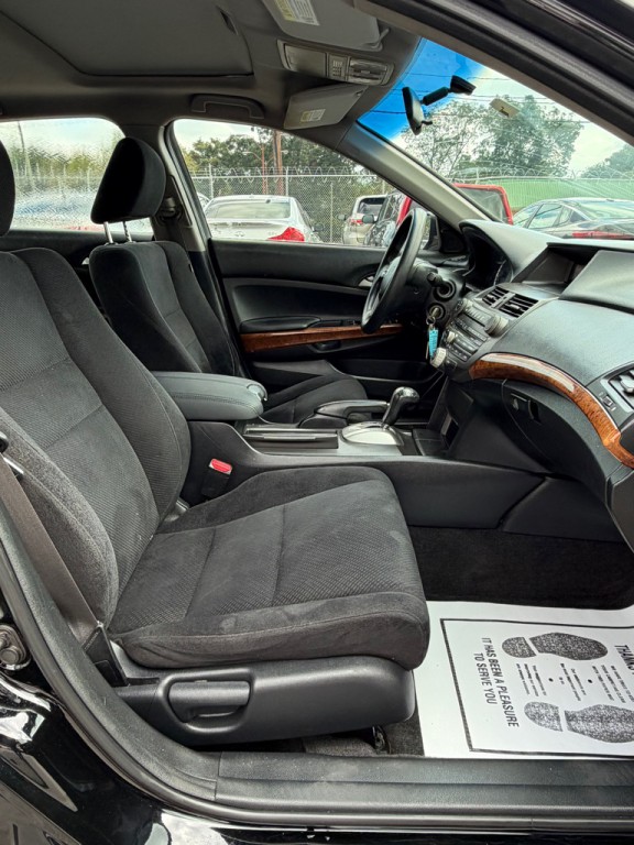 2012 Honda Accord Image 16