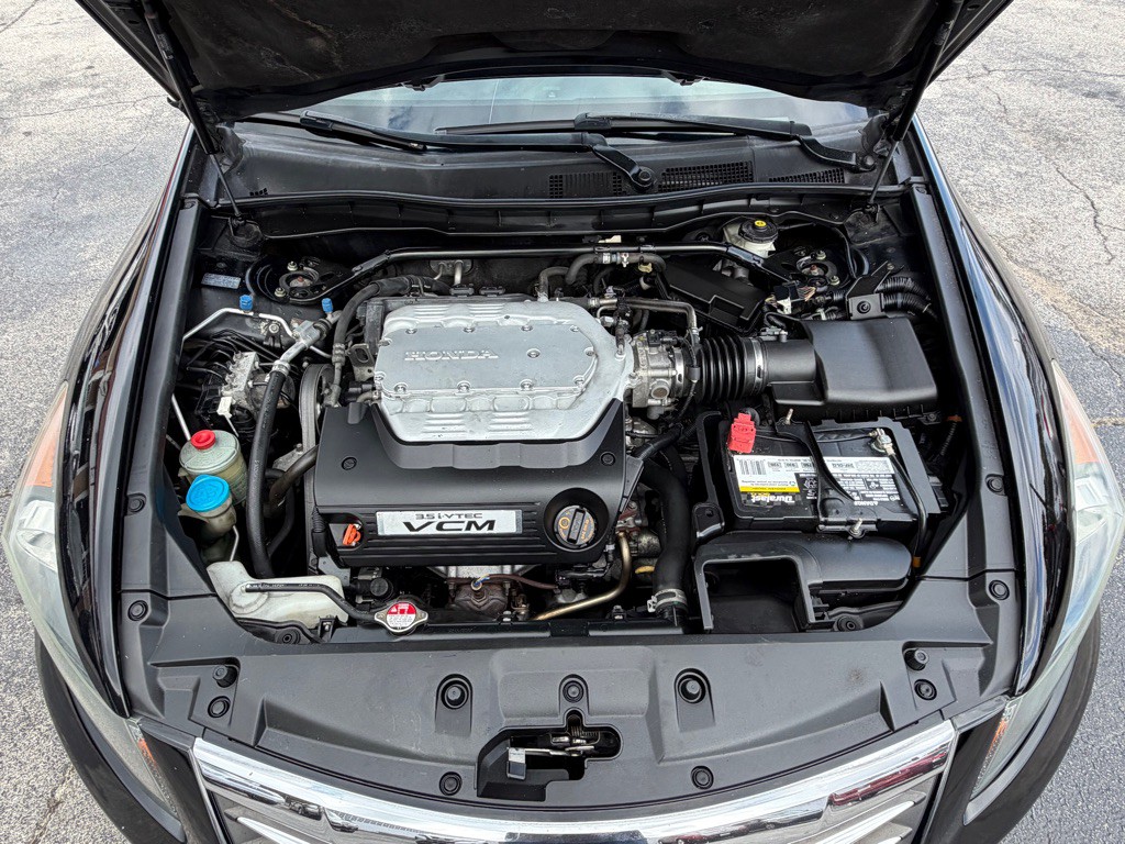 2012 Honda Accord Image 19