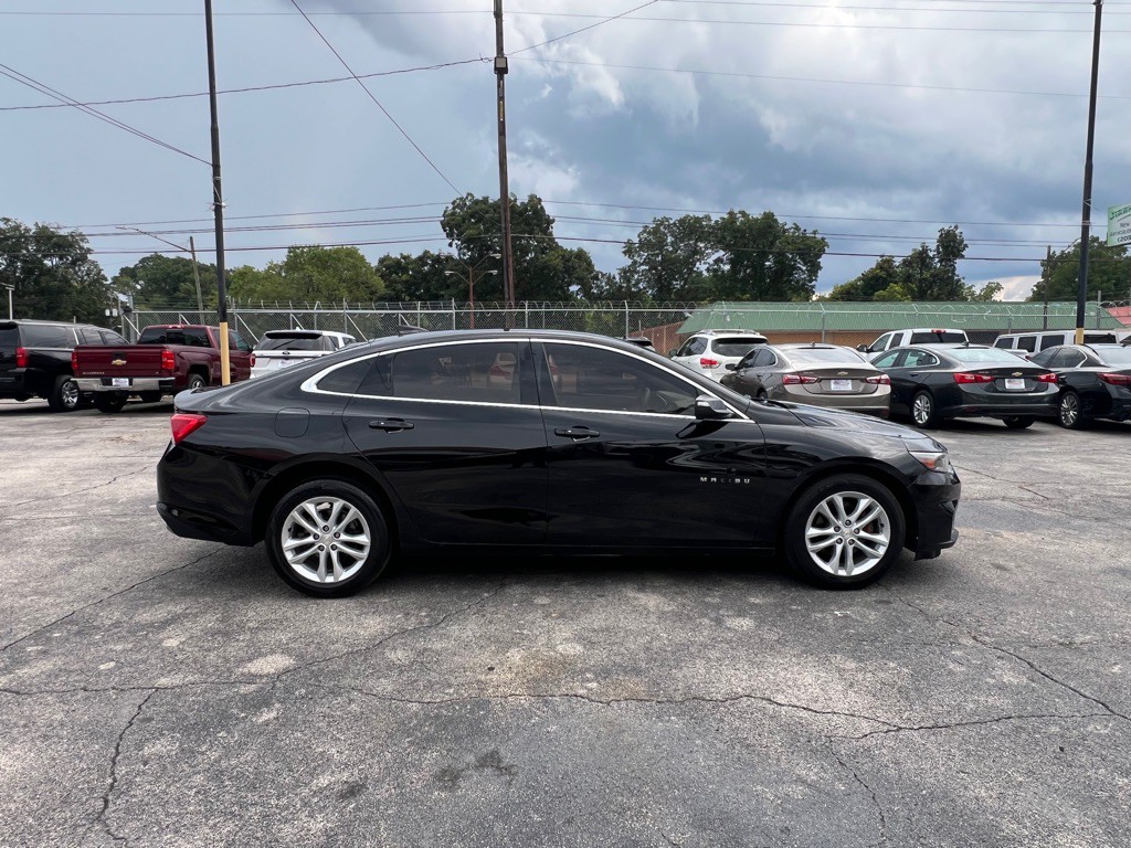 2018 Chevrolet Malibu Image 7