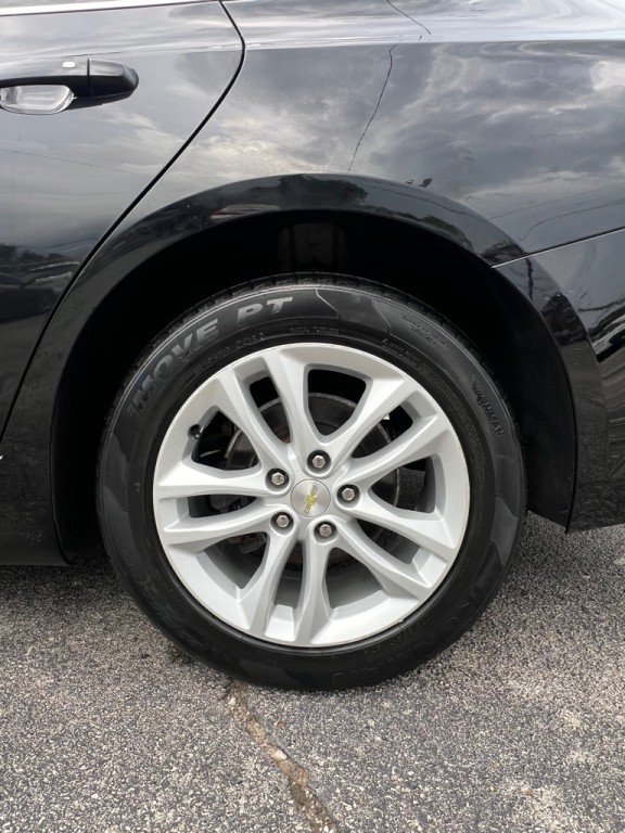 2018 Chevrolet Malibu Image 19