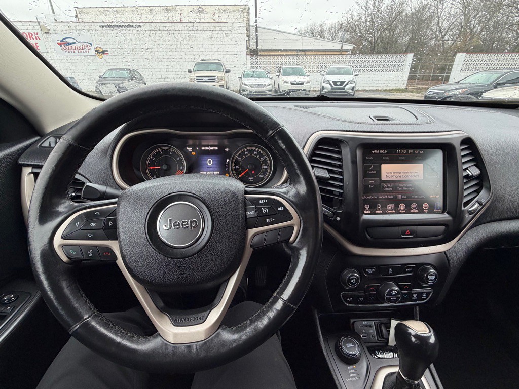 2015 Jeep Cherokee Image 16