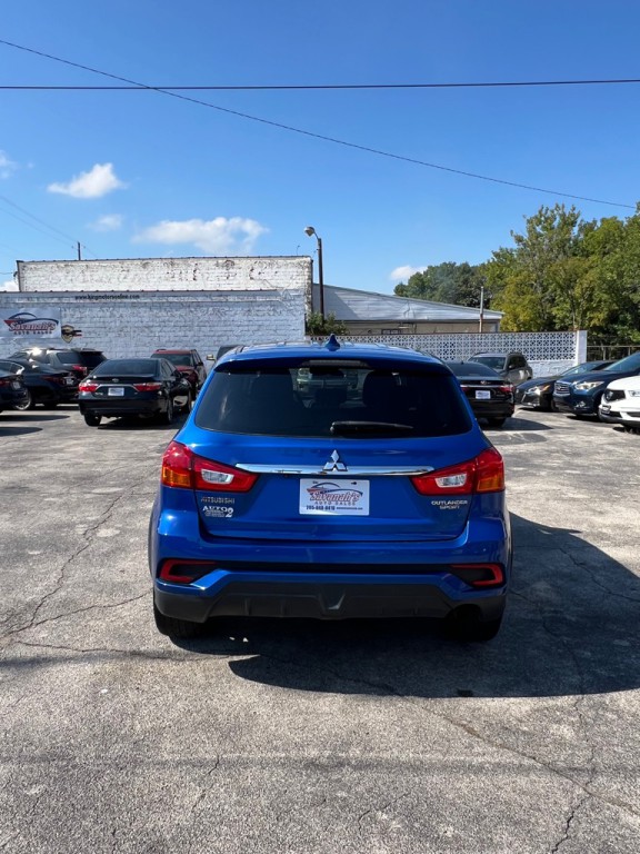 2019 Mitsubishi Outlander Image 5