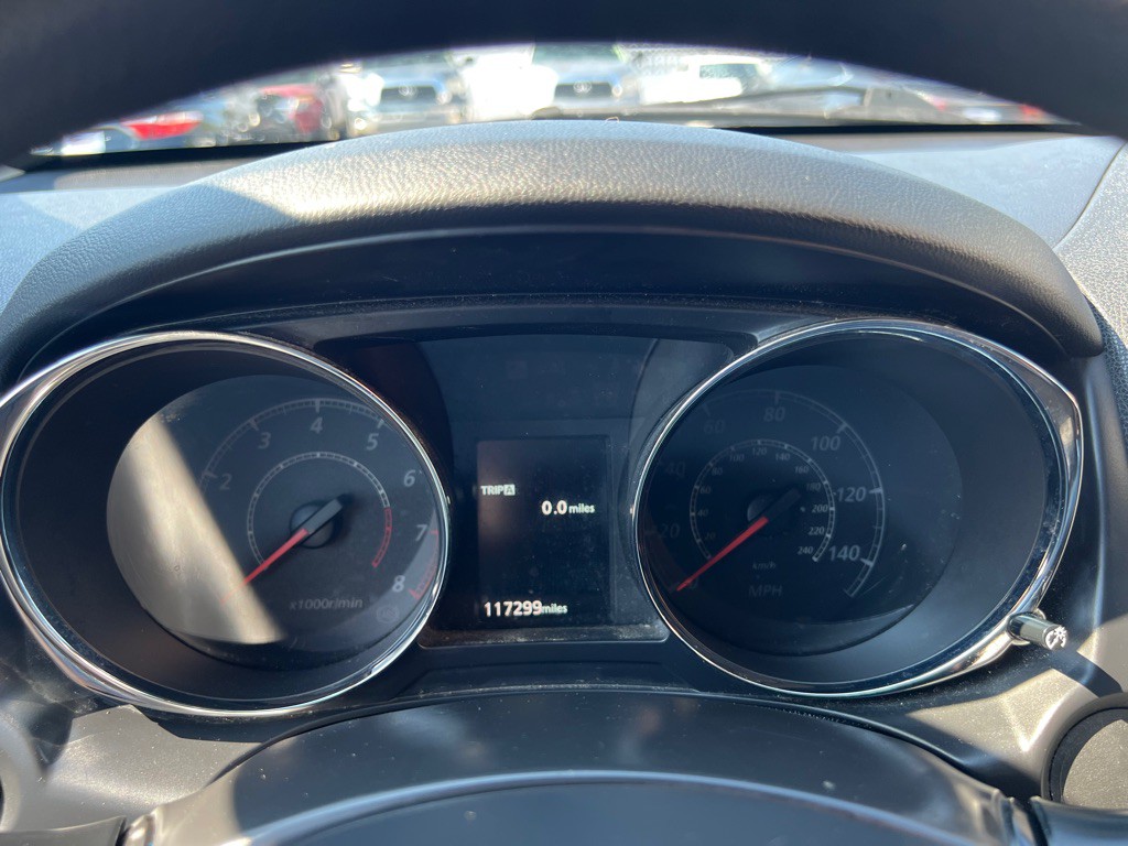 2019 Mitsubishi Outlander Image 16