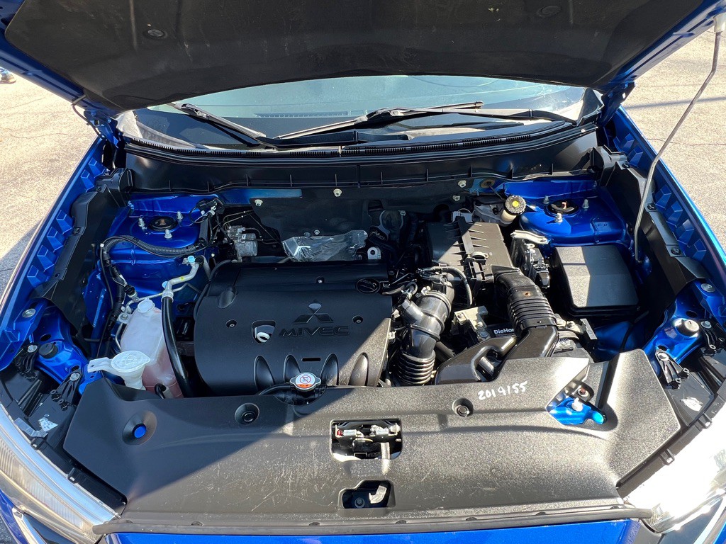 2019 Mitsubishi Outlander Image 20