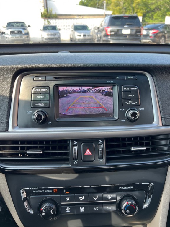 2017 Kia Optima Image 17