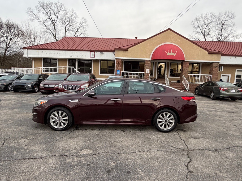 2017 Kia Optima Image 2