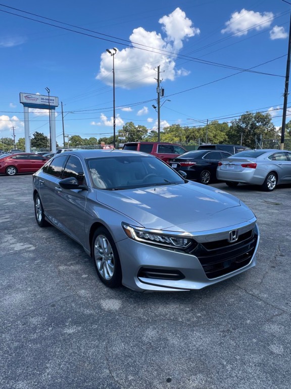 2019 Honda Accord Image 8