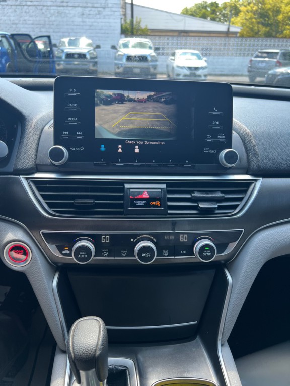 2019 Honda Accord Image 18