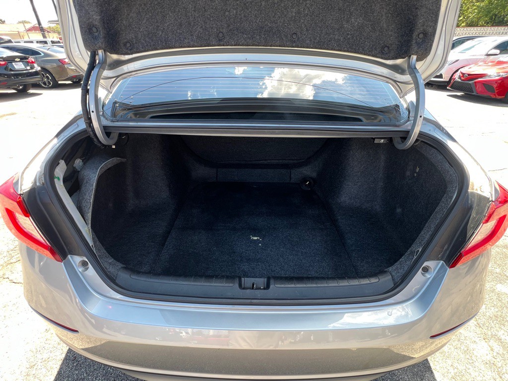2019 Honda Accord Image 20