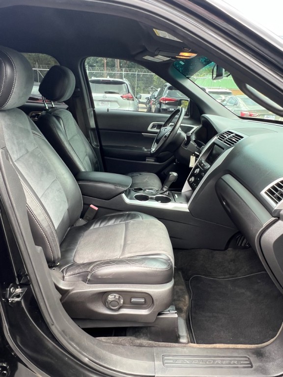 2015 Ford Explorer Image 14