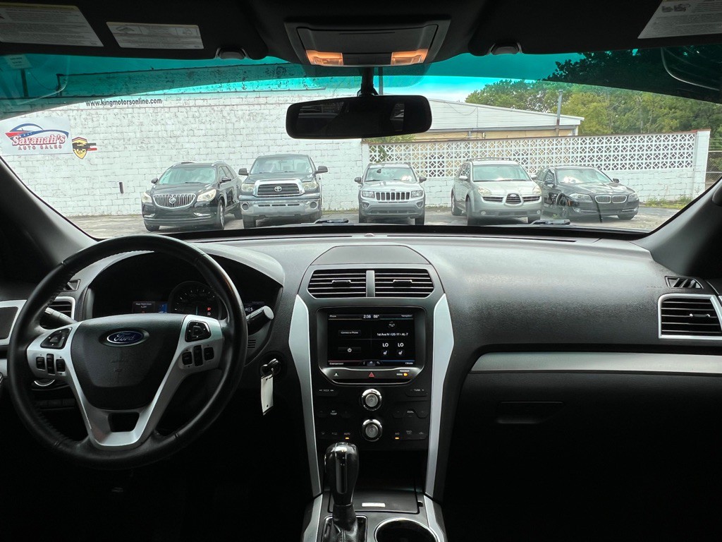 2015 Ford Explorer Image 18