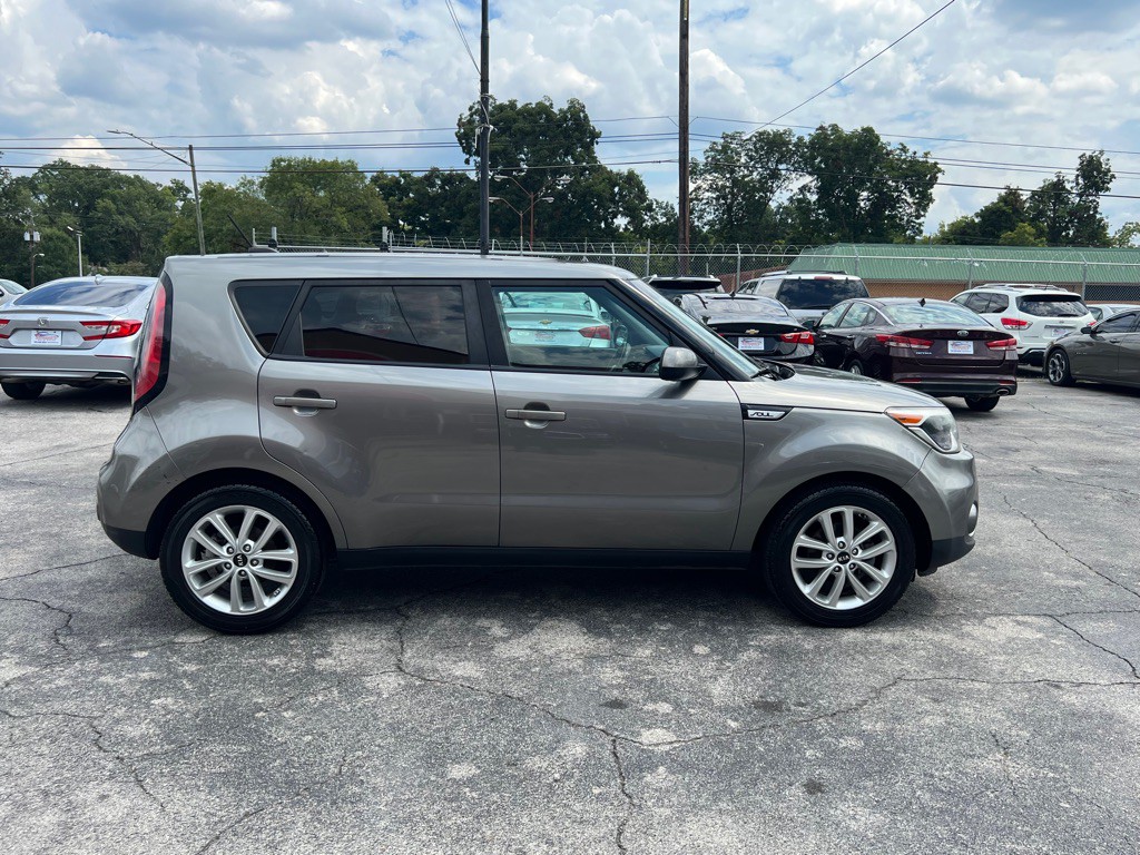 2018 Kia Soul Image 7