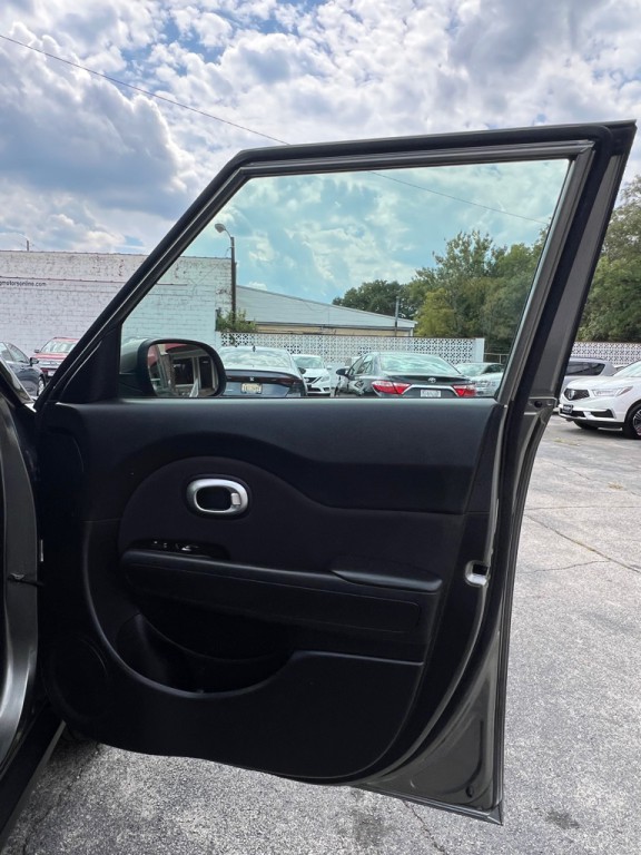 2018 Kia Soul Image 13