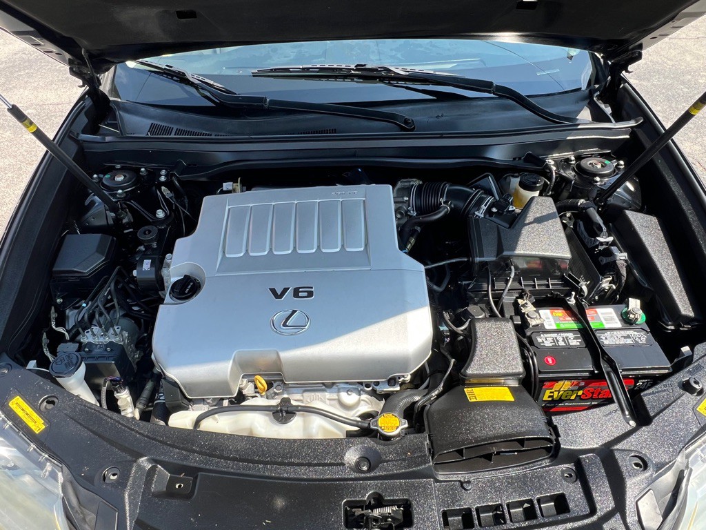 2013 Lexus ES Image 19