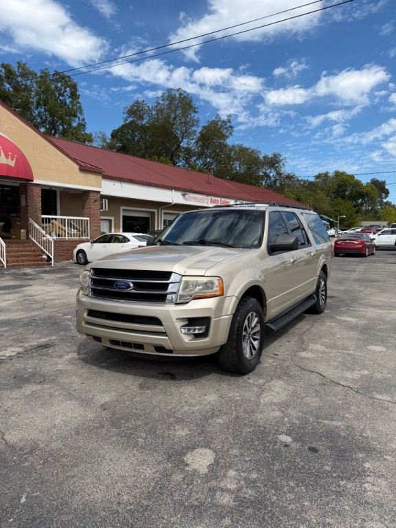 2017 Ford Expedition Image 2