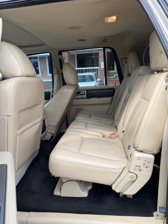 2017 Ford Expedition Image 11