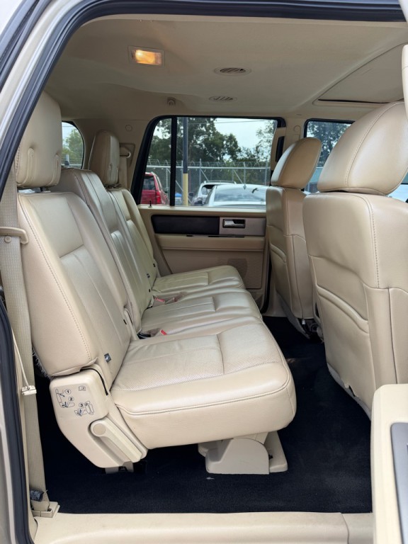 2017 Ford Expedition Image 12