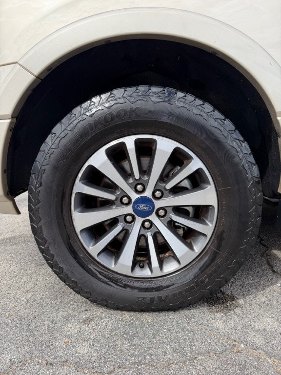 2017 Ford Expedition Image 19