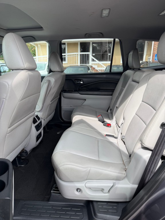 2016 Honda Pilot Image 12