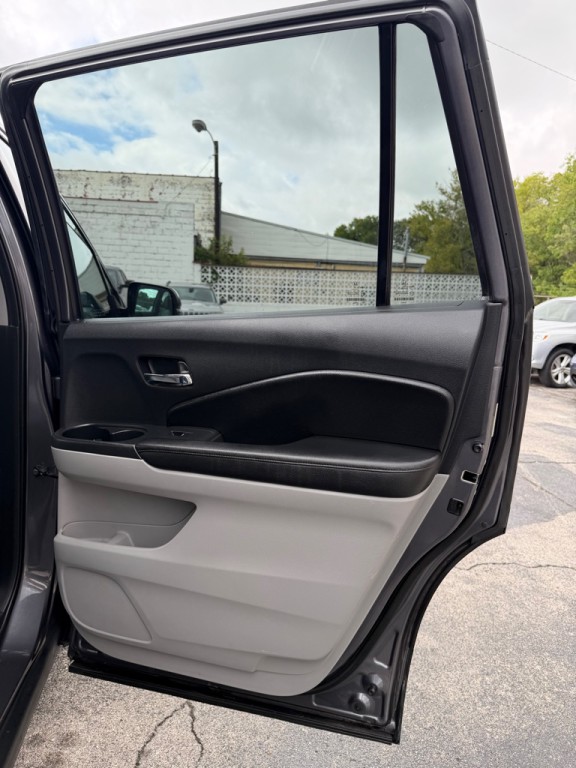 2016 Honda Pilot Image 13
