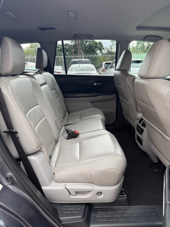 2016 Honda Pilot Image 14