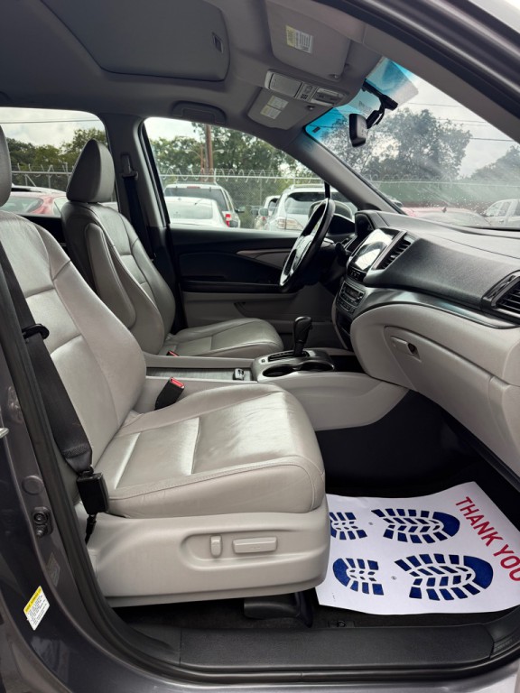 2016 Honda Pilot Image 16