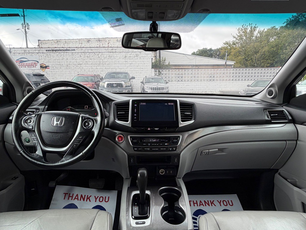 2016 Honda Pilot Image 17